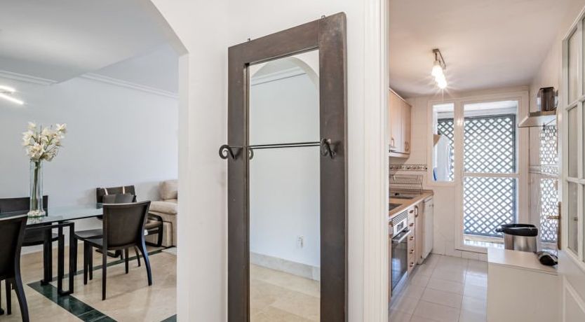 Photo of Lorcrimar V