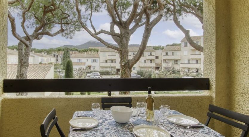 Photo of L'Ile heureuse Apartment 7