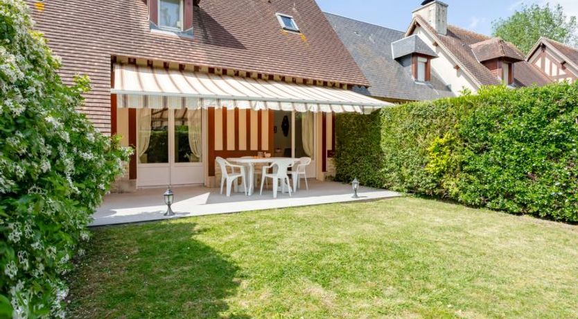 Photo of Domaine de Clairefontaine Holiday Home 2