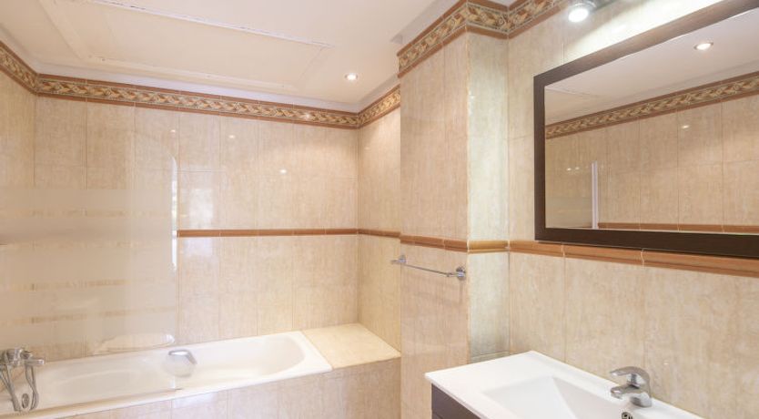 Photo of Puerto Marina Apartment 2