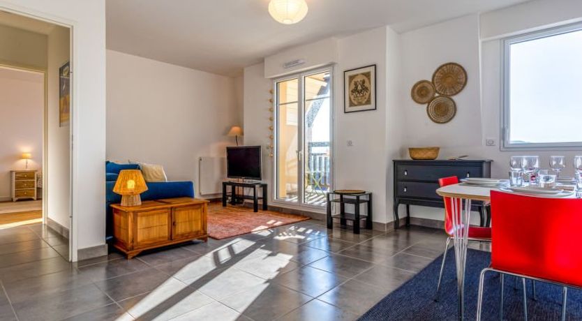 Photo of Les Arts Apartment 2