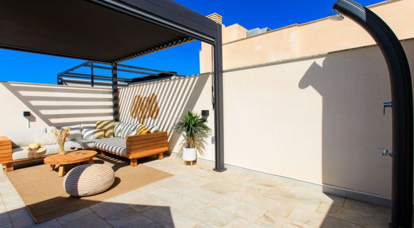 Photo of Marinsa Beach, Sea View/Roof terrace