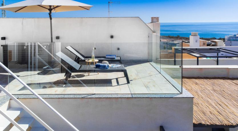 Photo of Marinsa Beach, Sea View/Roof terrace