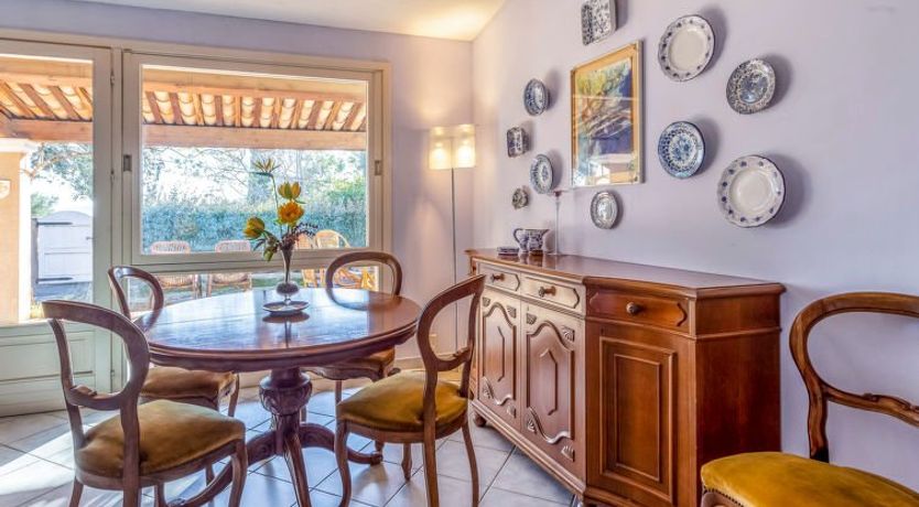 Photo of L'Olivastre