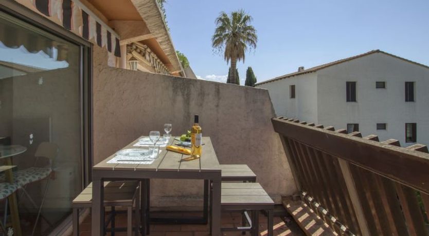 Photo of Le Bali Apartment 3