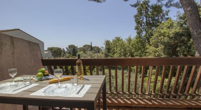 Photo of Le Bali Apartment 3