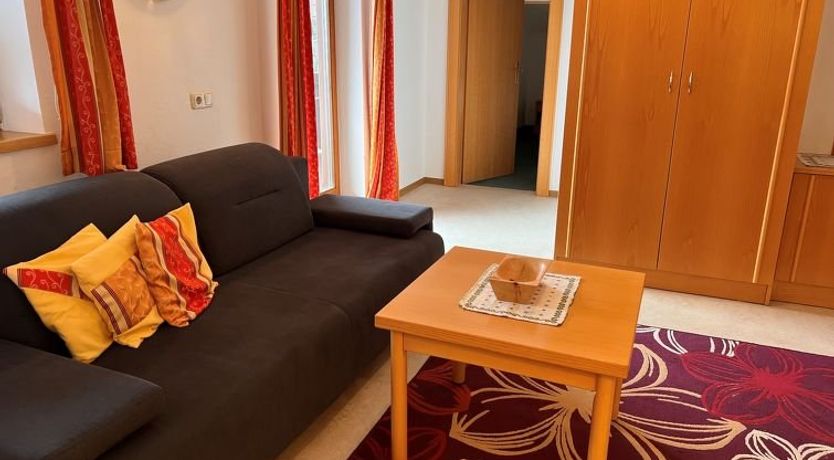 Photo of Top 2 Apartment 2