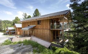 Photo of #26 mit IR-Sauna und Sprudelbad innen Apartment 59