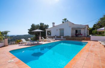 El Olivo Holiday Home