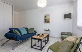 La Louisiane Apartment