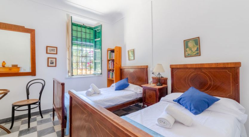 Photo of Virgen de las Angustias