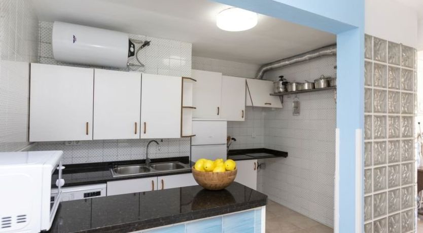 Photo of Torre Hirta