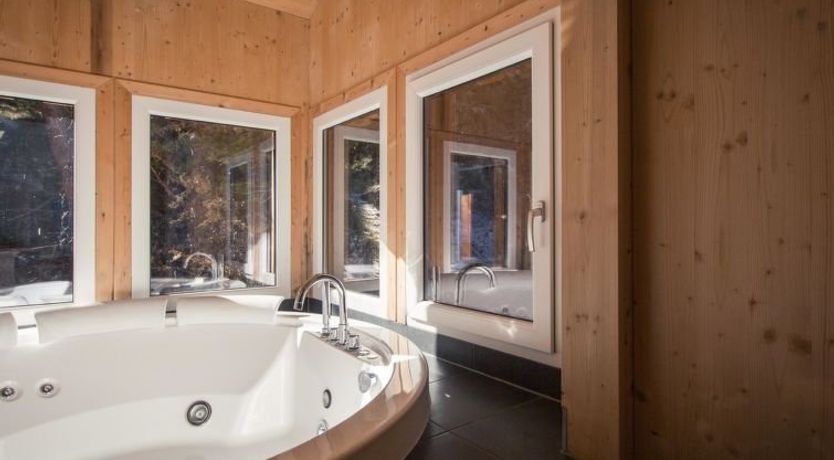 Photo of # 25 mit Sauna und Sprudelbad innen Apartment 46