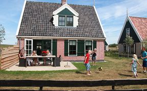Photo of Wiringherlant Holiday Home 6