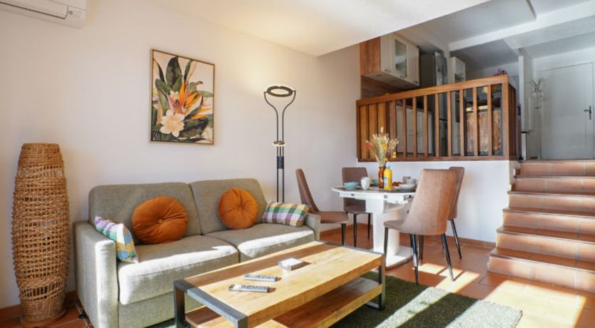 Photo of Roche Rouge