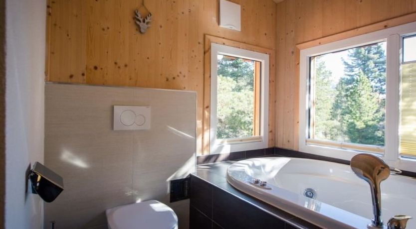 Photo of # 20 mit IR-Sauna & Sprudelwanne innen Apartment 43