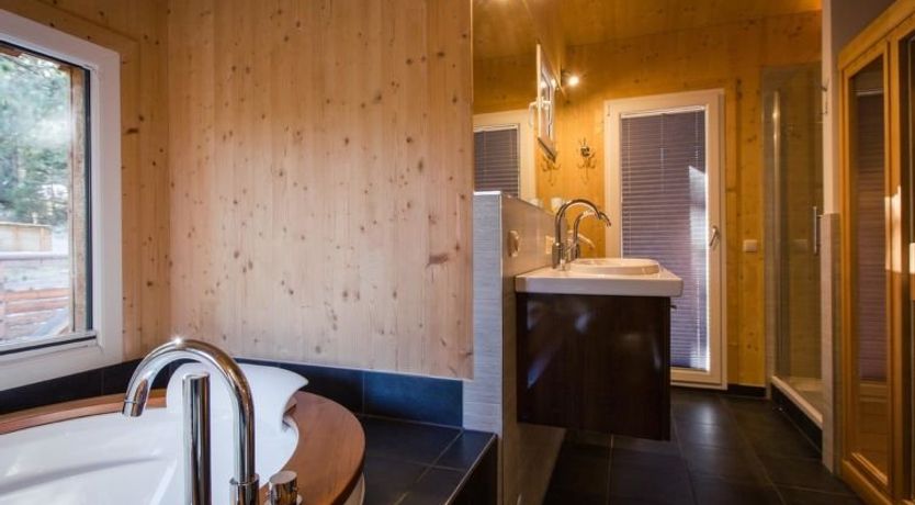 Photo of #24 mit IR-Sauna & Sprudelwanne Innen Apartment 54