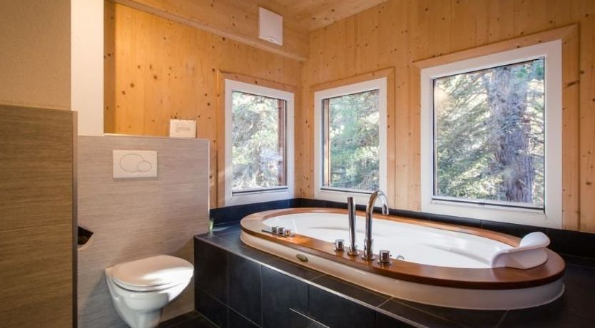 Photo of #22 mit IR-Sauna & Sprudelwanne Innen Apartment 53