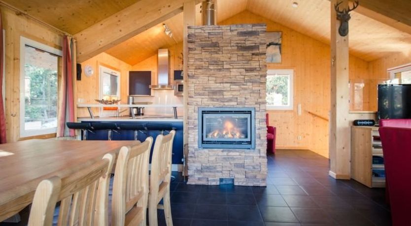 Photo of #22 mit IR-Sauna & Sprudelwanne Innen Apartment 53