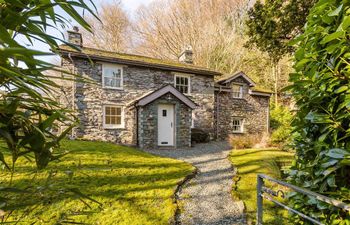 Thimble Hall Holiday Cottage