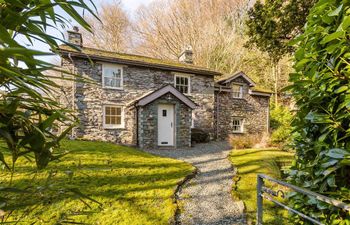 Thimble Hall Holiday Cottage