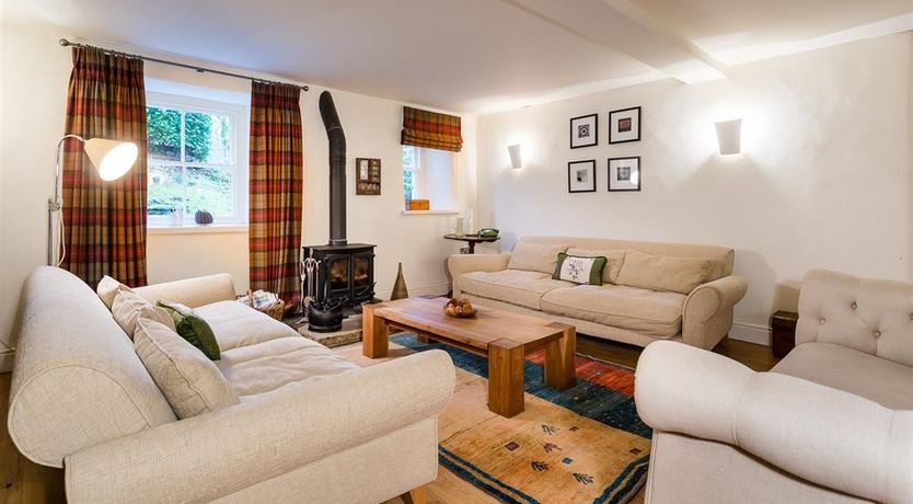 Photo of Thimble Hall