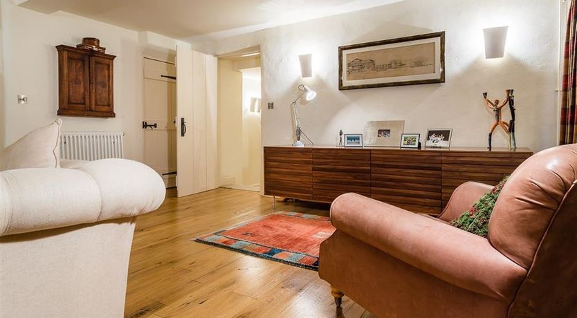 Photo of Thimble Hall