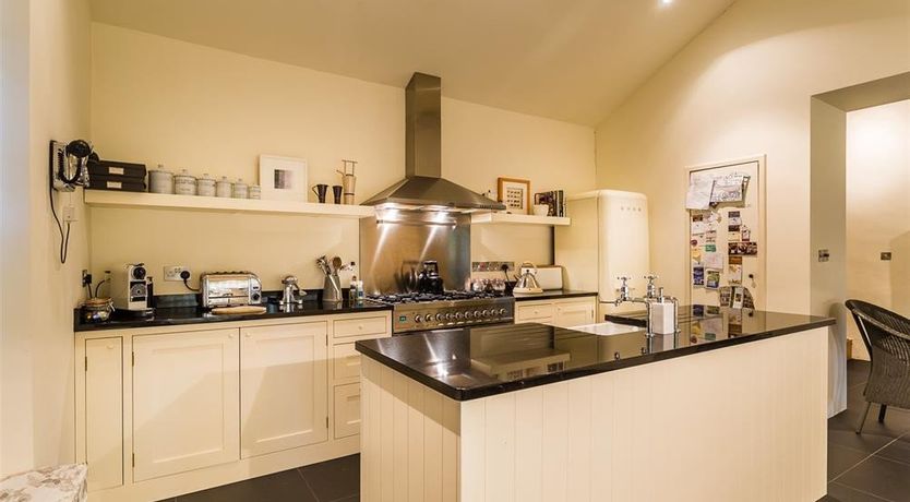 Photo of Thimble Hall