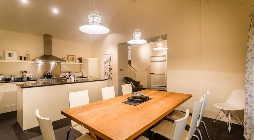 Photo of Thimble Hall