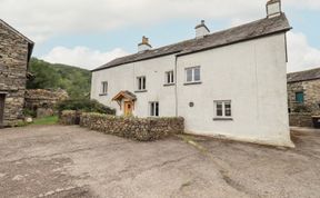 Photo of Satterthwaite Farmhouse - Sleep 8