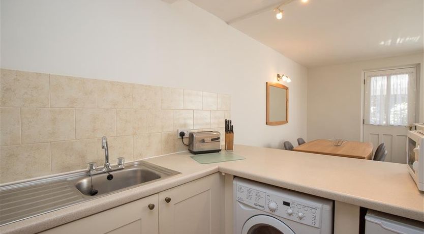 Photo of Yew Tree Cottage