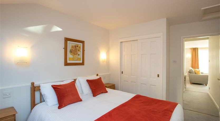 Photo of Yew Tree Cottage