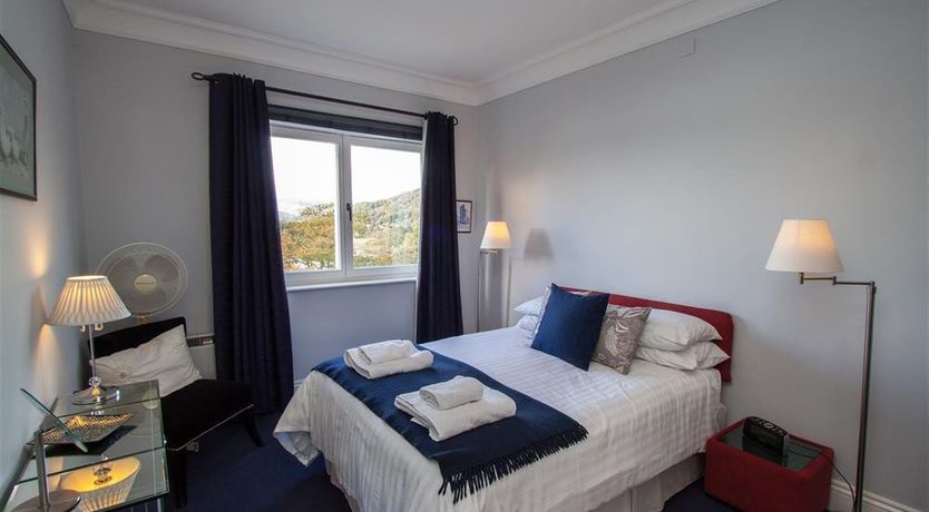 Photo of Lakeland View