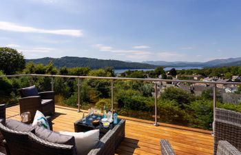 Lauron's View Holiday Cottage