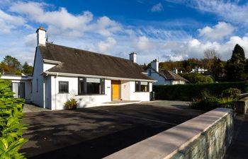 Glebe Holme Holiday Cottage