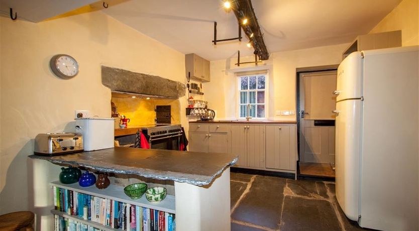 Photo of Thomas Grove House