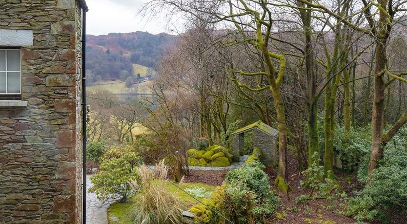 Photo of Silver Howe