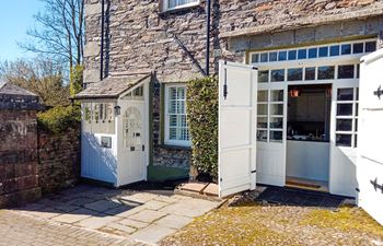 The Old Carriage House Holiday Cottage