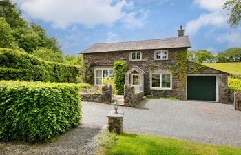 Hilltop At Hawkshead Hill Holiday Cottage