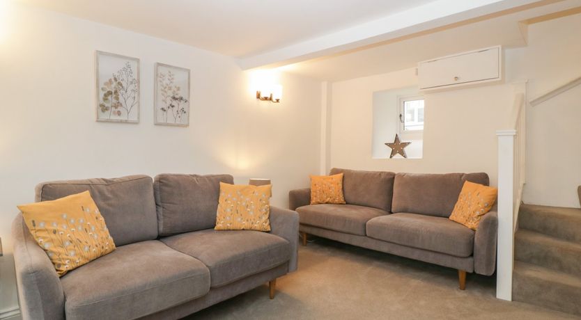 Photo of Honeypot Cottage