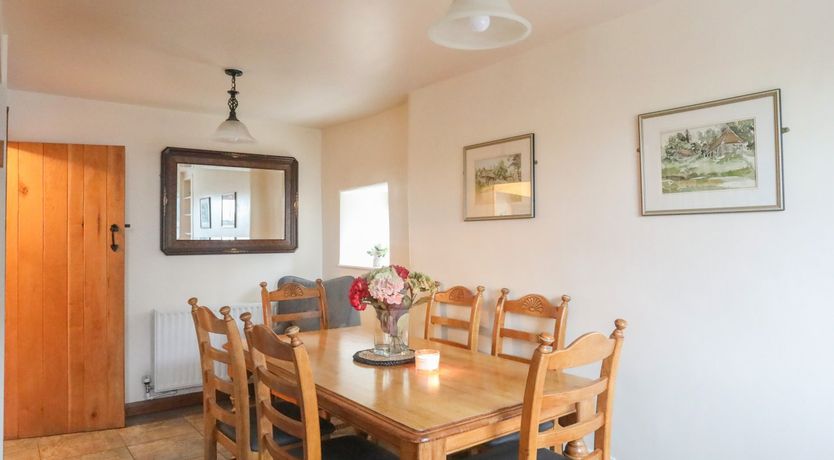 Photo of Ty'n y Clawdd