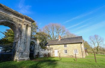 Freemantle Lodge Holiday Cottage