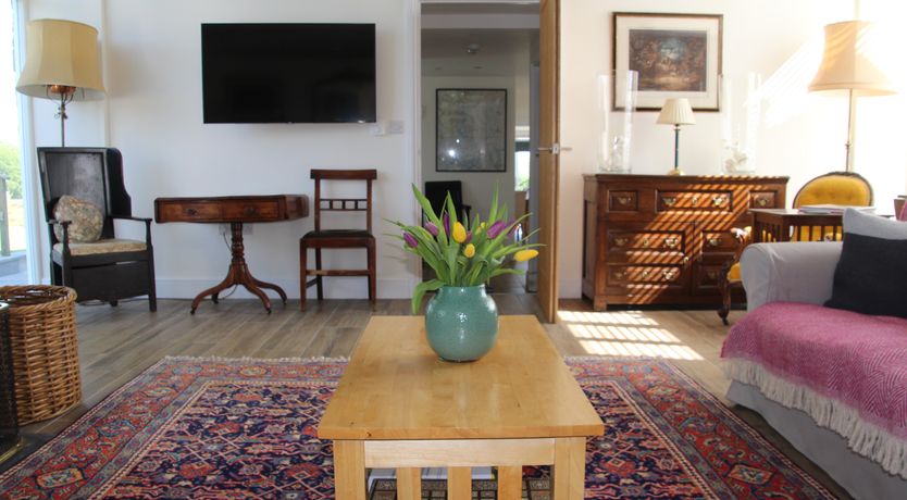 Photo of Llyn Noddfa