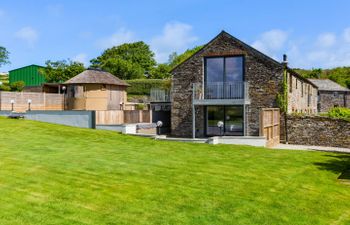 The Farmhouse - within the Helland Barton Farm collection Holiday Cottage