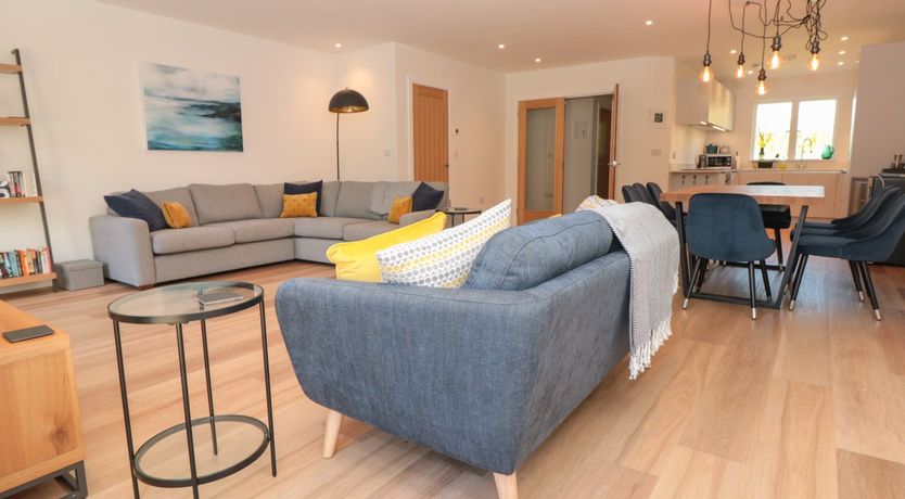 Photo of 4 Court Terrace, Hillfield Village