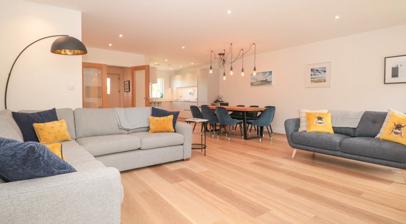 Photo of 4 Court Terrace, Hillfield Village