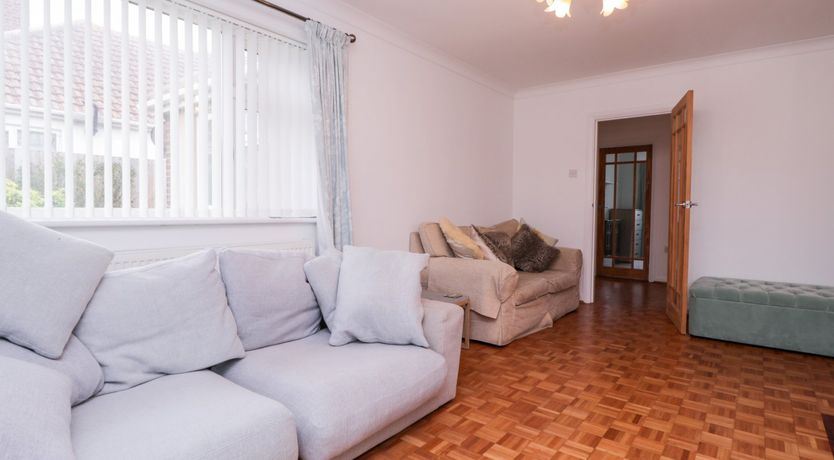 Photo of 1 Springfield Road