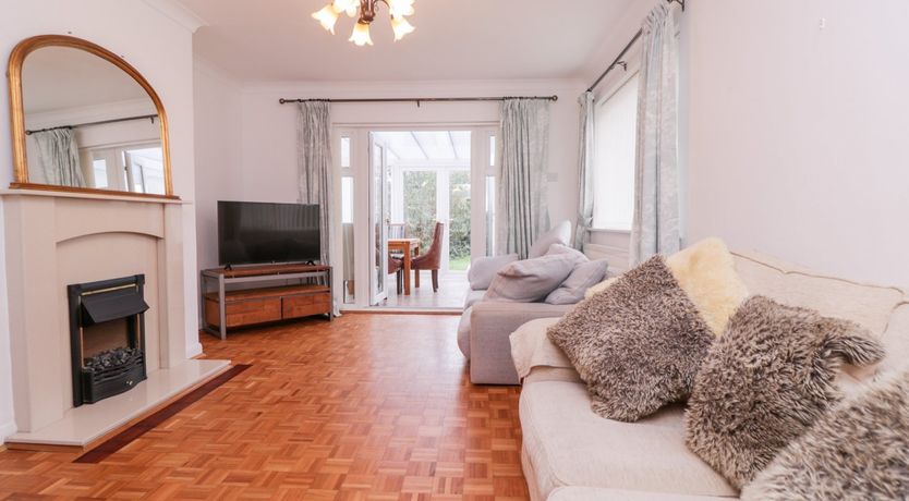 Photo of 1 Springfield Road