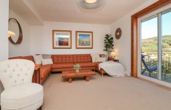 Hillsview Holiday Cottage