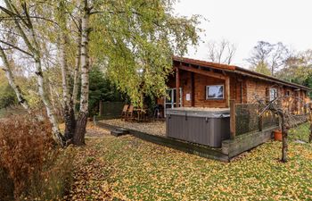 Avocet Lodge Holiday Cottage